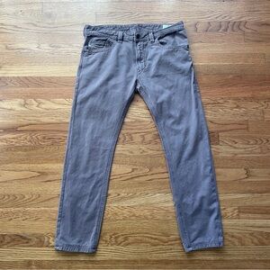 Diesel Men's Thavar purple/gray Slim Jeans 32